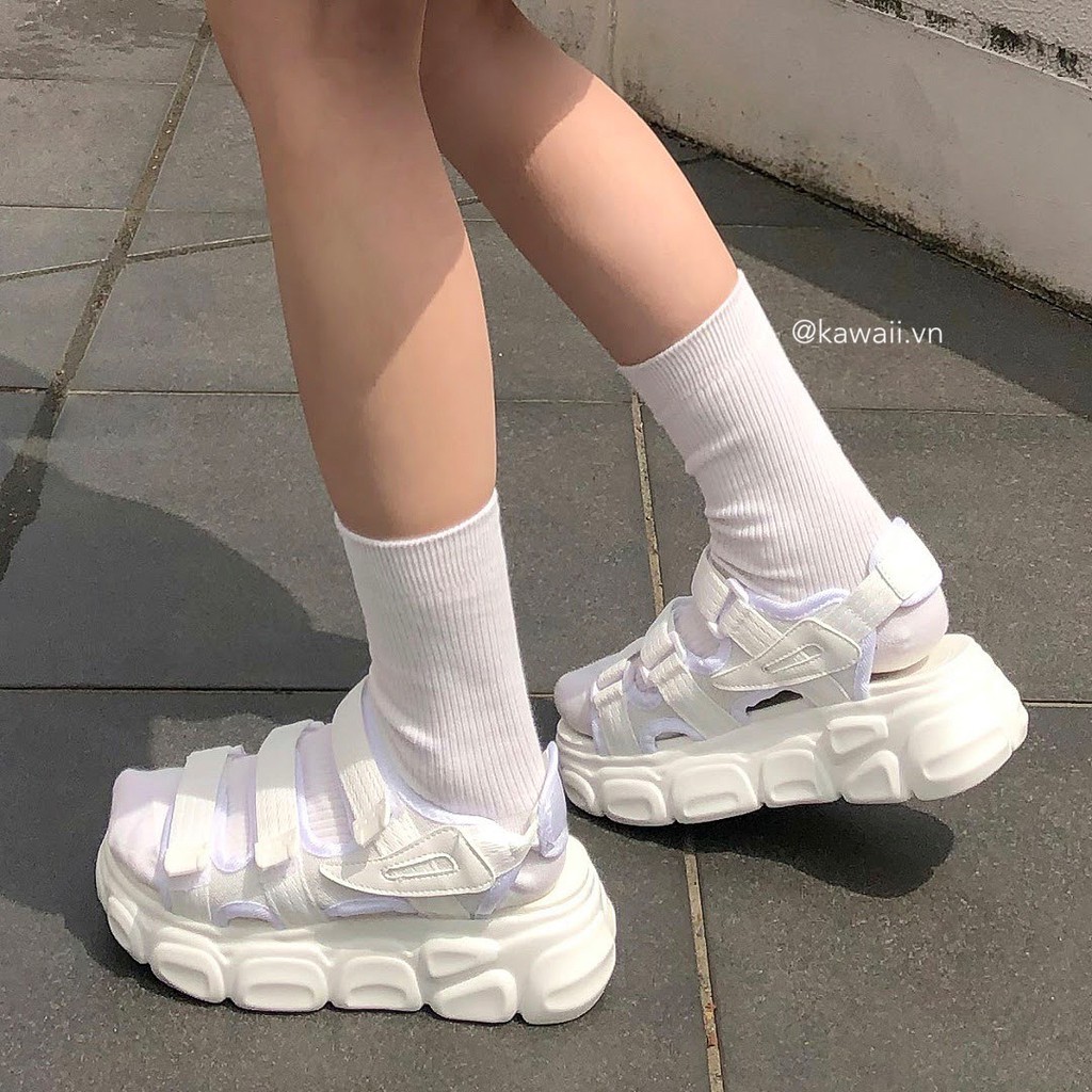 [Có sẵn] Giày BLOCK PLATFORM SANDALS - GIÀY SANDALS 3 QUAI đế CÁ SẤU Kawaii.vn (Ảnh thật shop tự thực hiện)