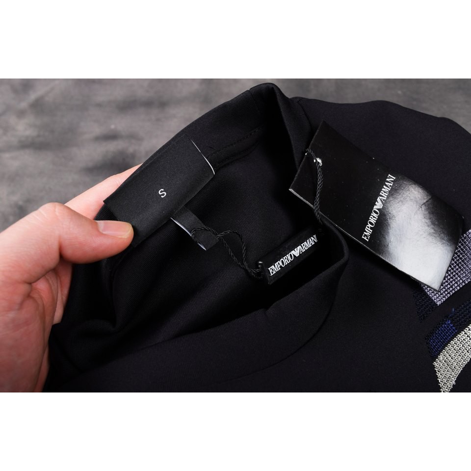 Áo Nỉ Xốp Logo Thêu