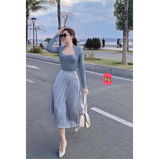 Áo thun nữ tay dài áo cúp ngực dáng ôm chất co giãn 4 chiều freesize màu đen xanh nâu JUMIO