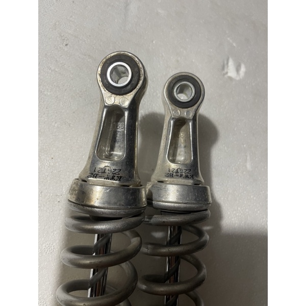 Thụt sau wave 110 đời mới hon đa