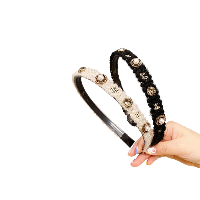 Băng đô cài tóc chất len đính hạt châu sang chảnh