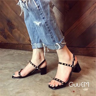 Sandal Valentino quai mảnh trẻ trung hiện đại - GSDVAL002