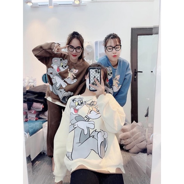Áo nỉ hoodies cổ tròn rách gấu in hình hoạt hình