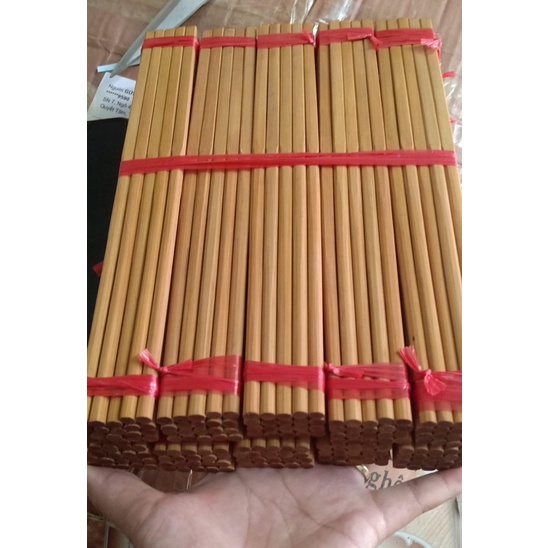 ĐŨA TRE VÓT TAY NG THÁI TÂY BẮC 1 BÓ 20 CÁI