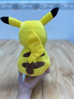 Gấu bông pikachu 23cm