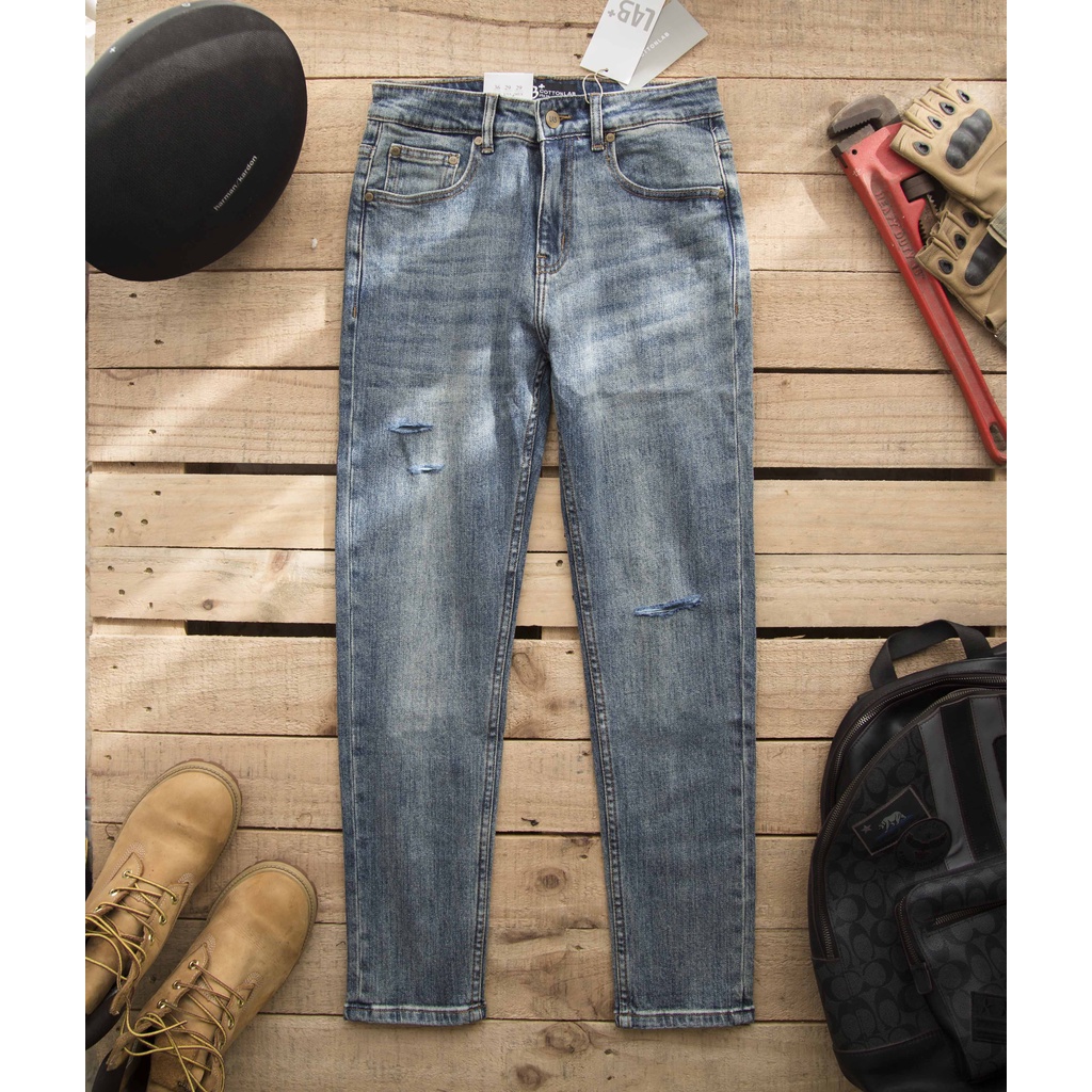 Quần jean nam màu xanh rách gối chất co giãn from slimfit thương hiệu LAB - QJLAB220914