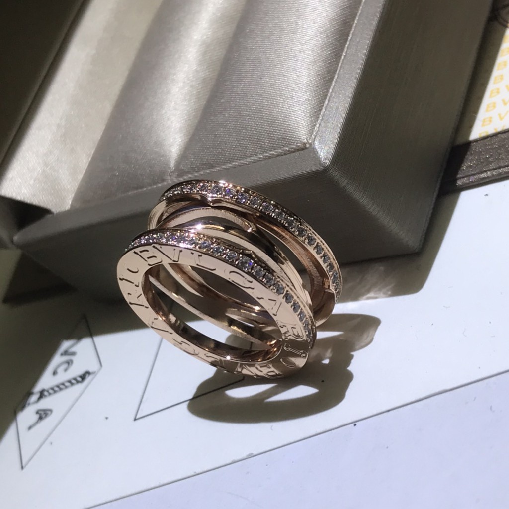 Nhẫn thép titan đính kim cương nhân tạo thời trang cho cặp đôi