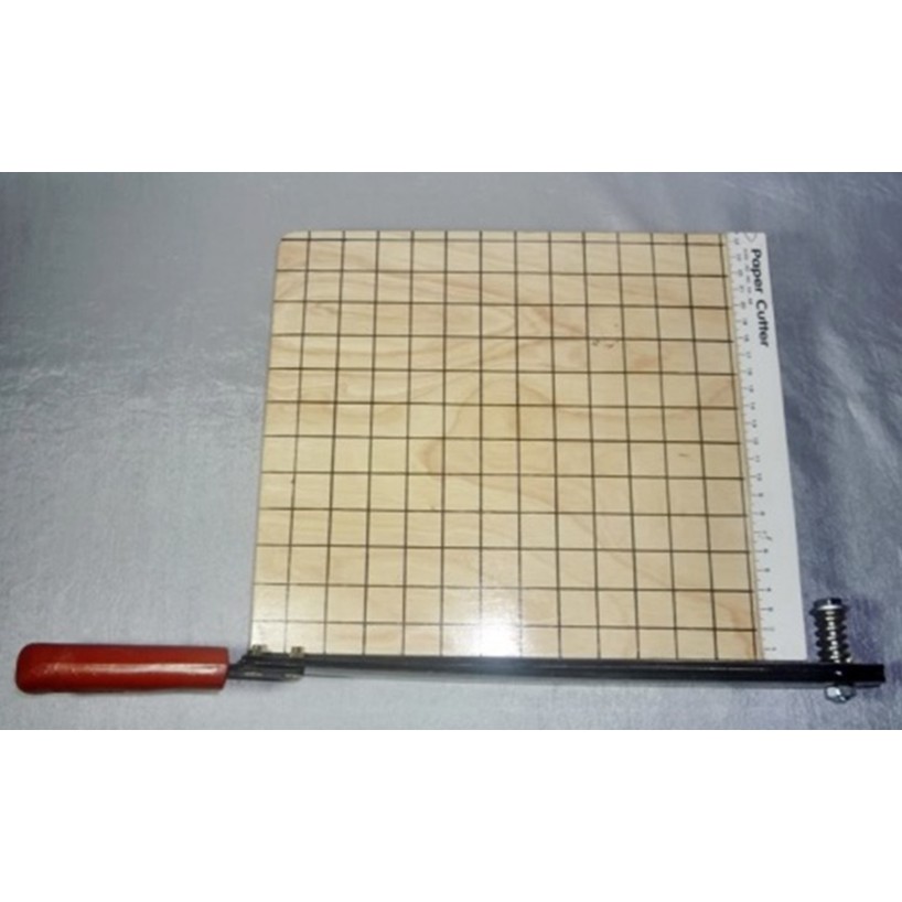 Bàn cắt giấy A4