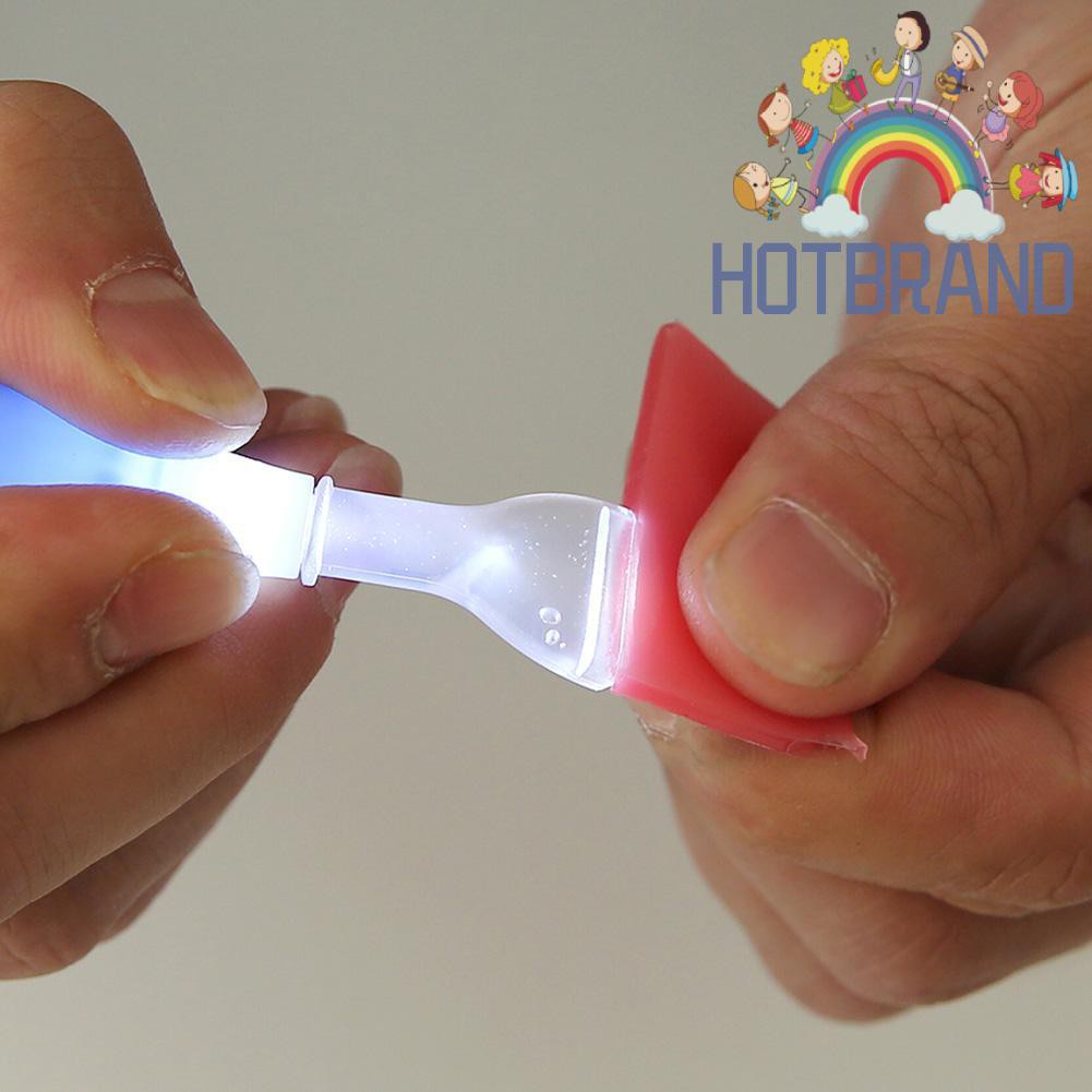 Bút Vẽ Tranh Kim Cương 5d Với Đèn