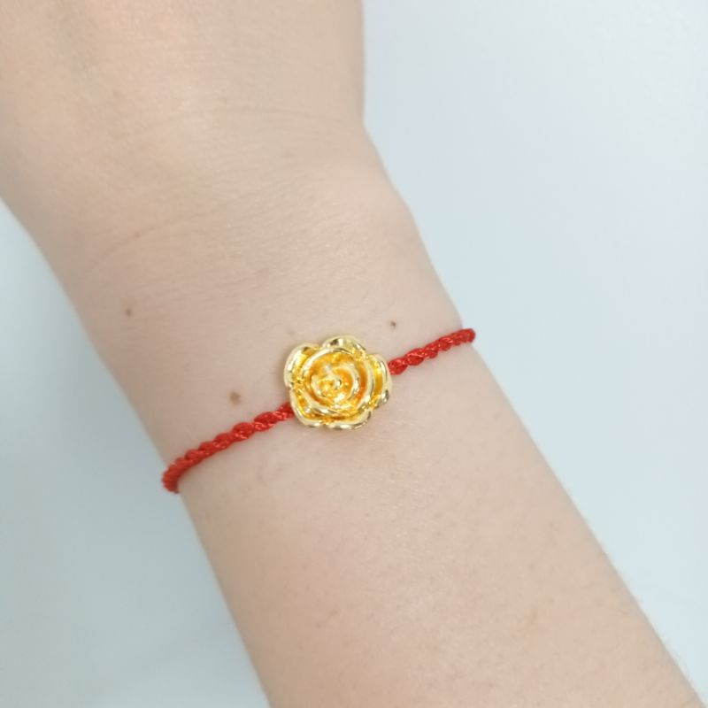 Vòng tay chỉ đỏ mix bông hồng tình yêu vĩnh cửu