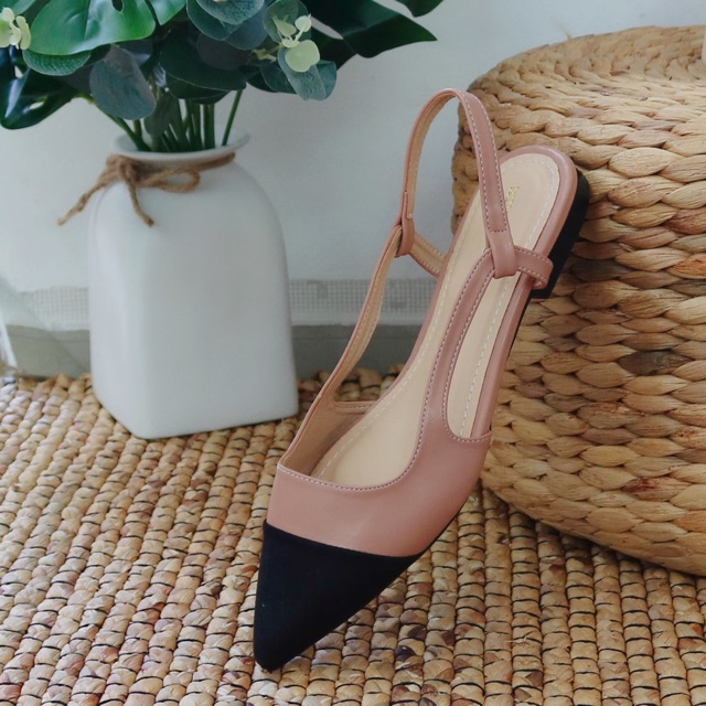 Bệt Slingback phối mũi captoe có thêm bigsize 40_41_42 cho nàng chân ngoại cỡ | BigBuy360 - bigbuy360.vn