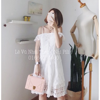 Đầm rớt vai ren lá