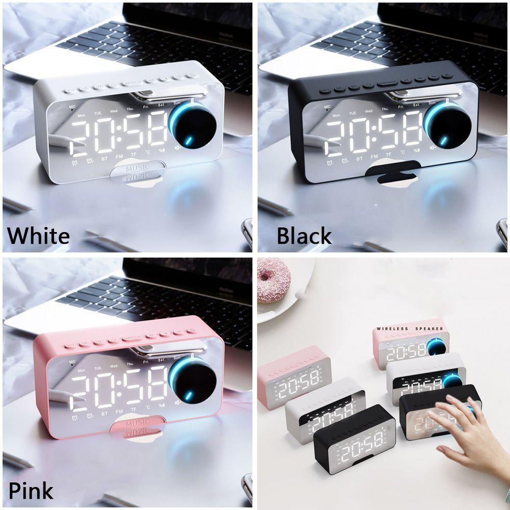 Đồng Hồ Điện Tử Màn Hình LED Kỹ Thuật Số Kèm Sạc USB Tiện Dụng Cho Gia Đình / Văn Phòng