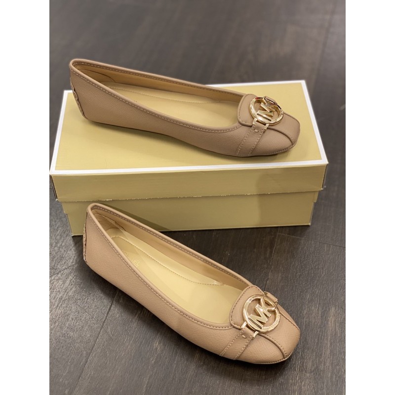 Giầy bệt mk nude sz7 l 7.5 l 8