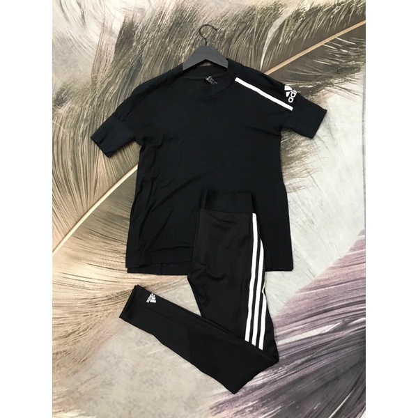 set 2 áo tập adidas (bra và áo cộc)