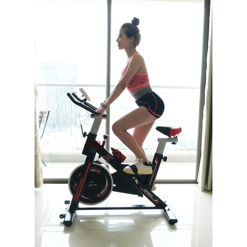 Xe đạp tập thể dục gym toshiko x8 tặng full đồ má phanh sơ cua + đo nhịp tim + đồng hồ 7 thông số +  bình nước, bh 3 năm