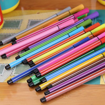 Hộp bút màu dạ 36 màu minion, bút lông tô màu hình minion đáng yêu
