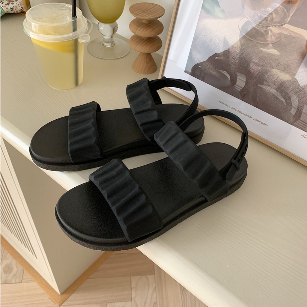 Giày sandal nữ giayBOM quai ngang khóa cài đế cao 2 cm D62