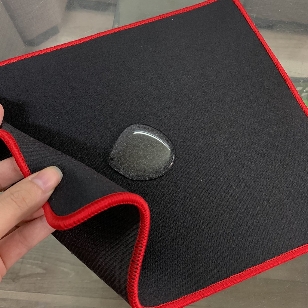 Bàn di chuột chống nước (240 x 320mm) - Viền Đỏ,Dày 4li-Sản phẩm phụ kiện máy tính cao cấp mới ra mắt thị trường 2020