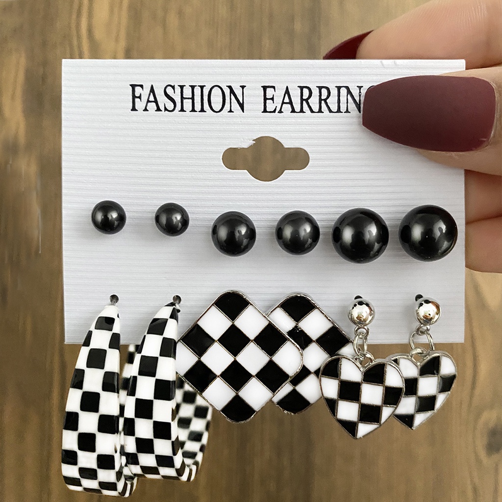 Set 6 Đôi Bông Tai Hình Bàn Cờ Trắng Lưng Độc Đáo Cho Nữ