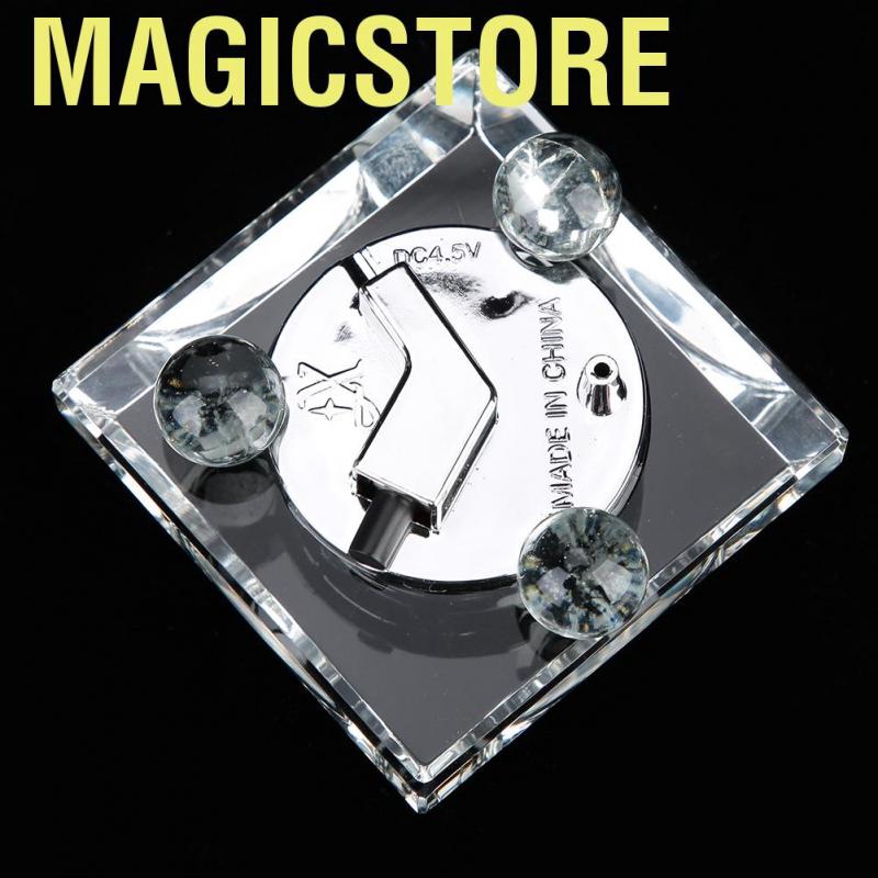giá đỡ điện thoại hình viên pha lê 3D dáng vuông có đèn Led 7 và dây cáp cổng USB dùng để trang trí