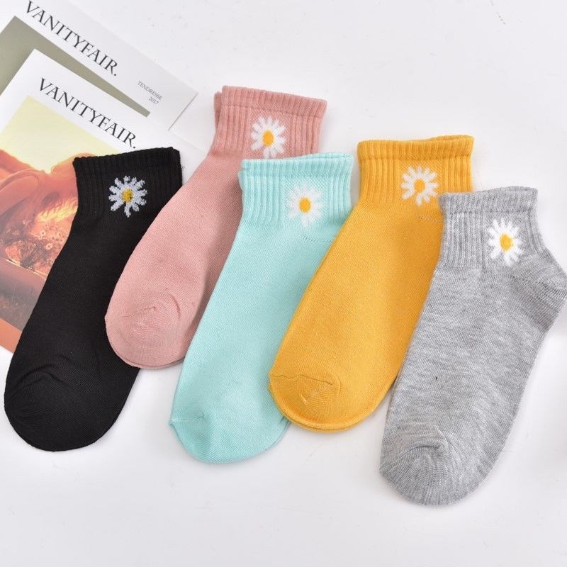 Tất nữ cổ ngắn họa tiết hoa cúc, tất cổ ngắn nữ họa tiết hoc cúc