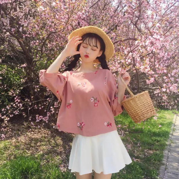 Áo Voan Tay Lỡ Form Xuông In Hình Hoa Phong Cách Nhật Bản TTS0857