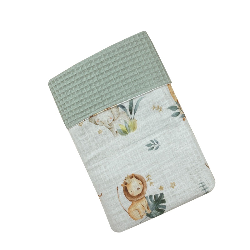 Chăn Cotton Quấn Em Bé In Họa Tiết Hoa Lá Xinh Xắn