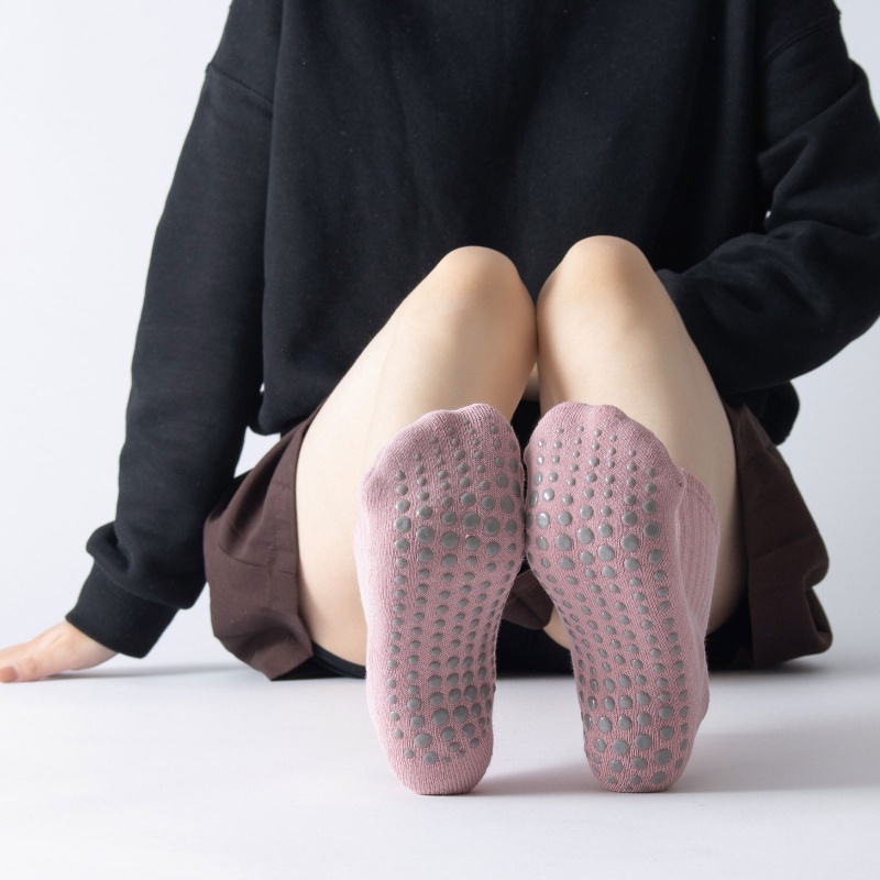 Vớ Cotton Tập Yoga / Nhảy Múa Chống Trượt Có Gân Silicone Cho Nữ