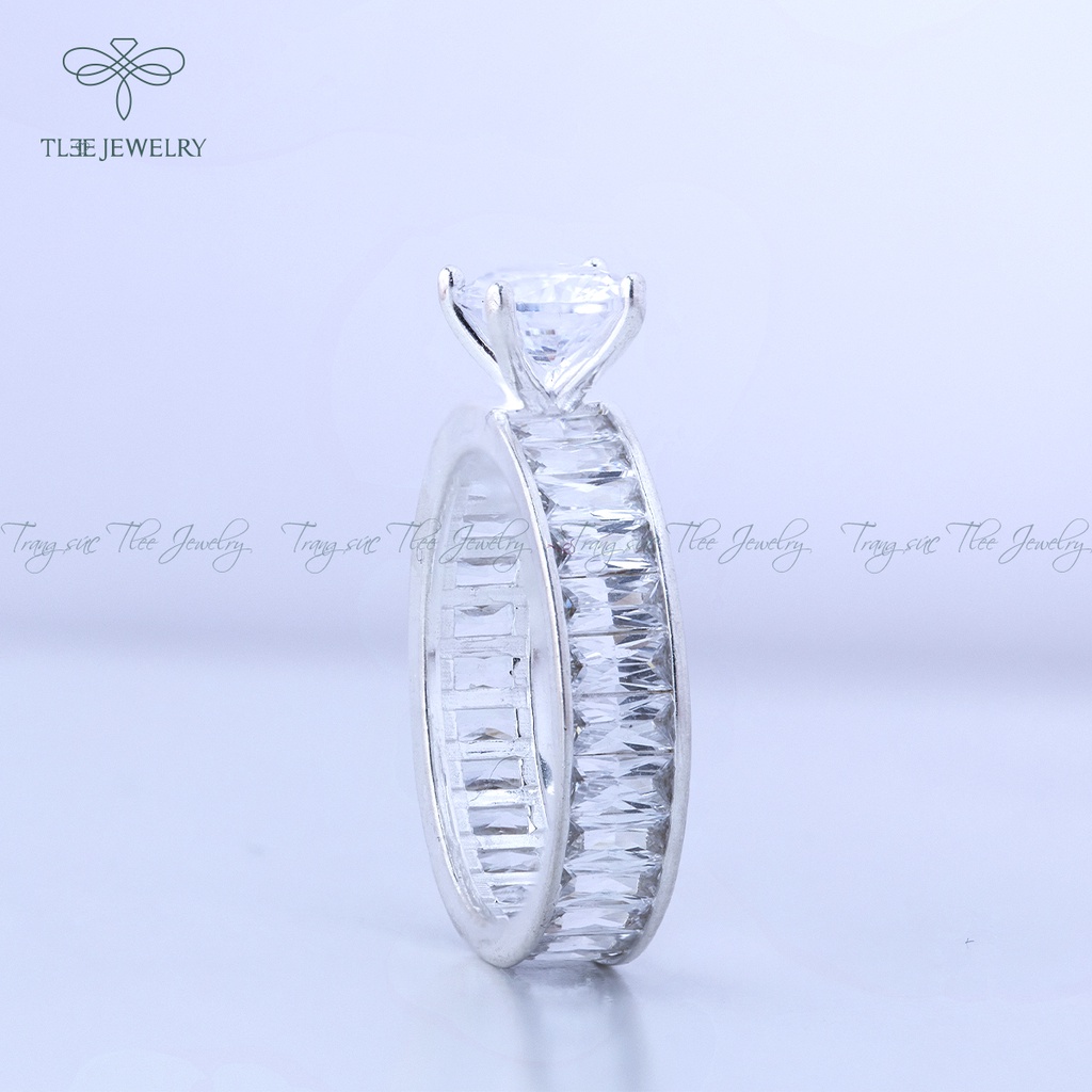 Nhẫn bạc nữ TLEE trụ đá bốn chấu viền đá kết cao cấp NCJ A0101