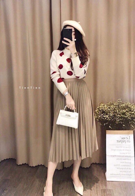 Chân váy nhũ xếp ly dáng dài midi | BigBuy360 - bigbuy360.vn