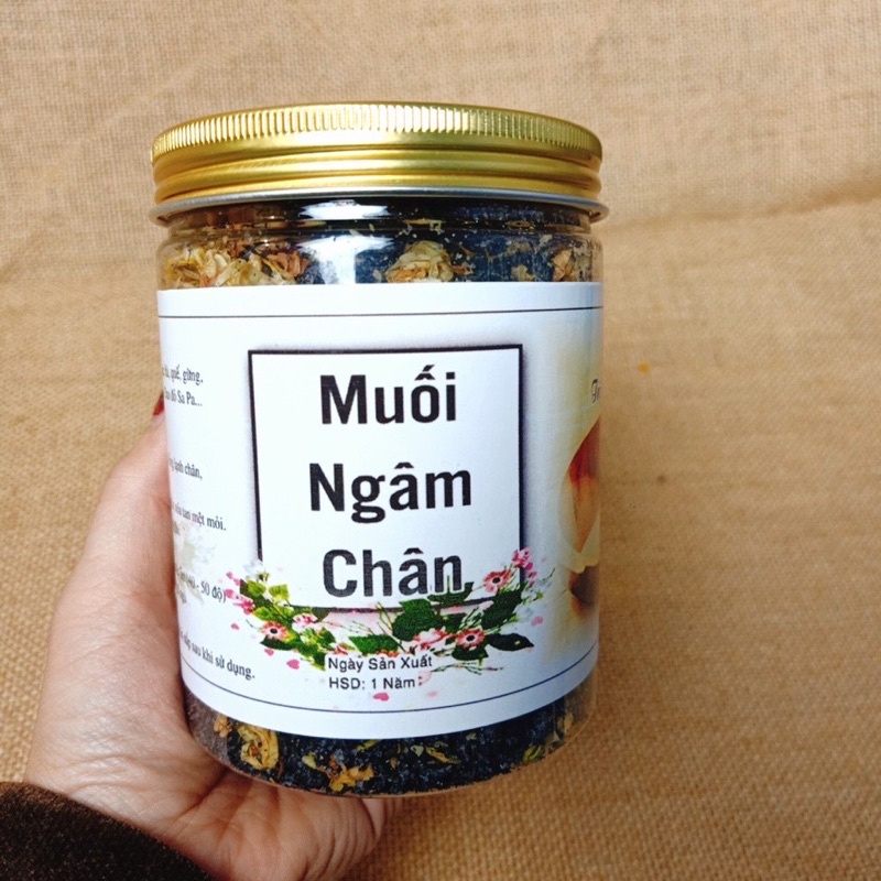 muối ngâm chân thảo dược giúp ngủ ngon hết nhức mỏi lọ 500gr