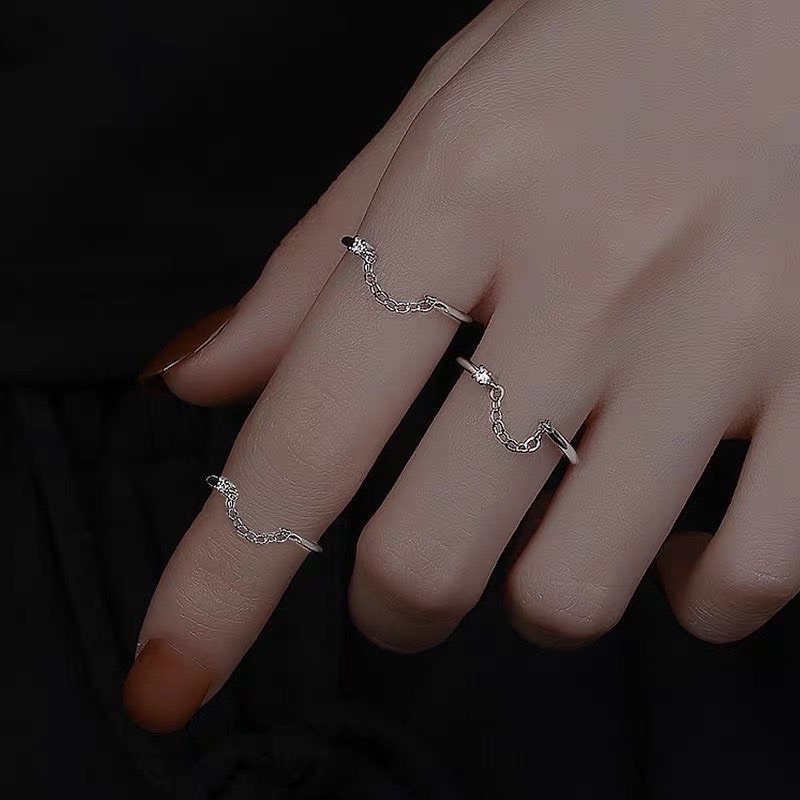 Nhẫn xích đá trơn basic