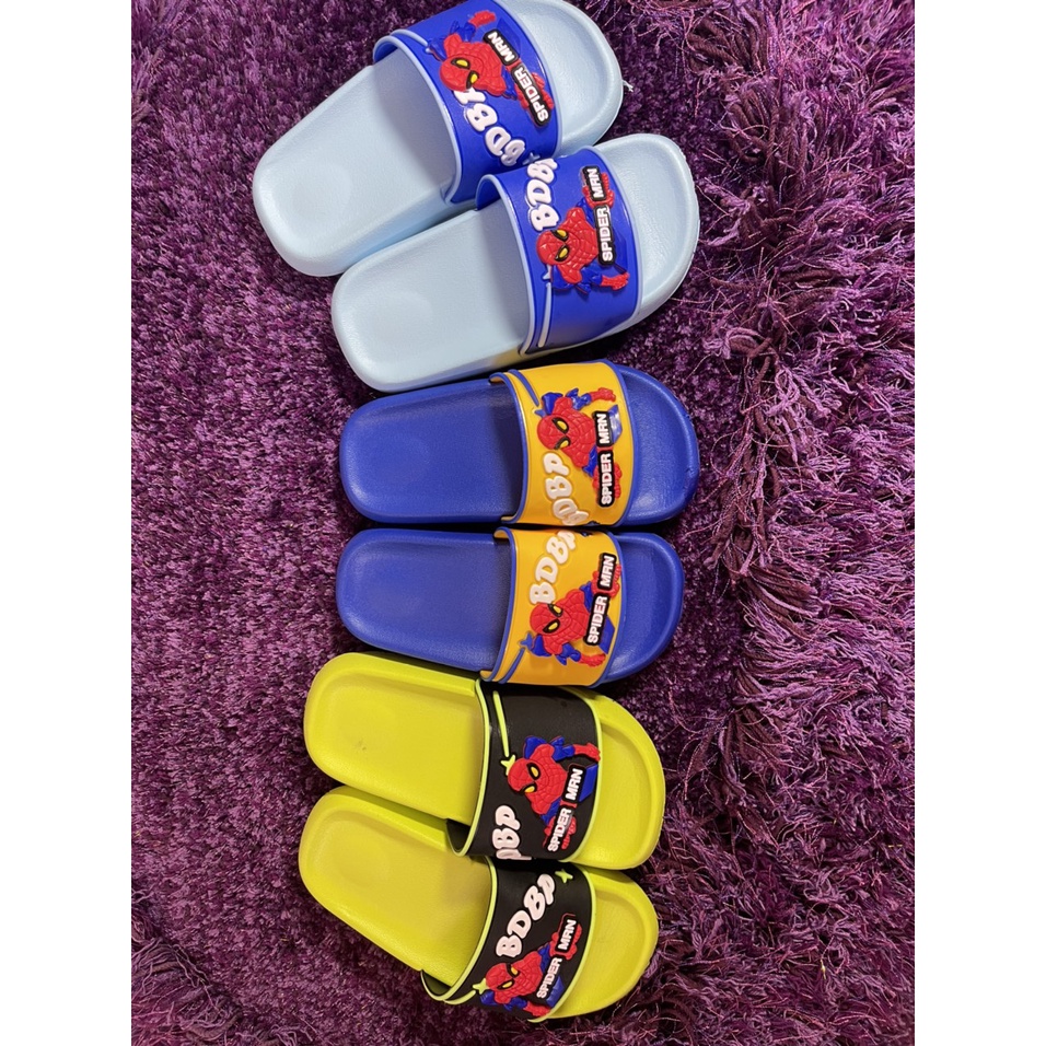 Dép Bé Trai Siêu Nhân Nhện ,Dép Lê In Họa Tiết Kèm Hình Siêu Nhân Ngộ Ngĩnh Cực Ngầu - Bé Trai 1,5 Đến 14 Tuổi Rất Thích
