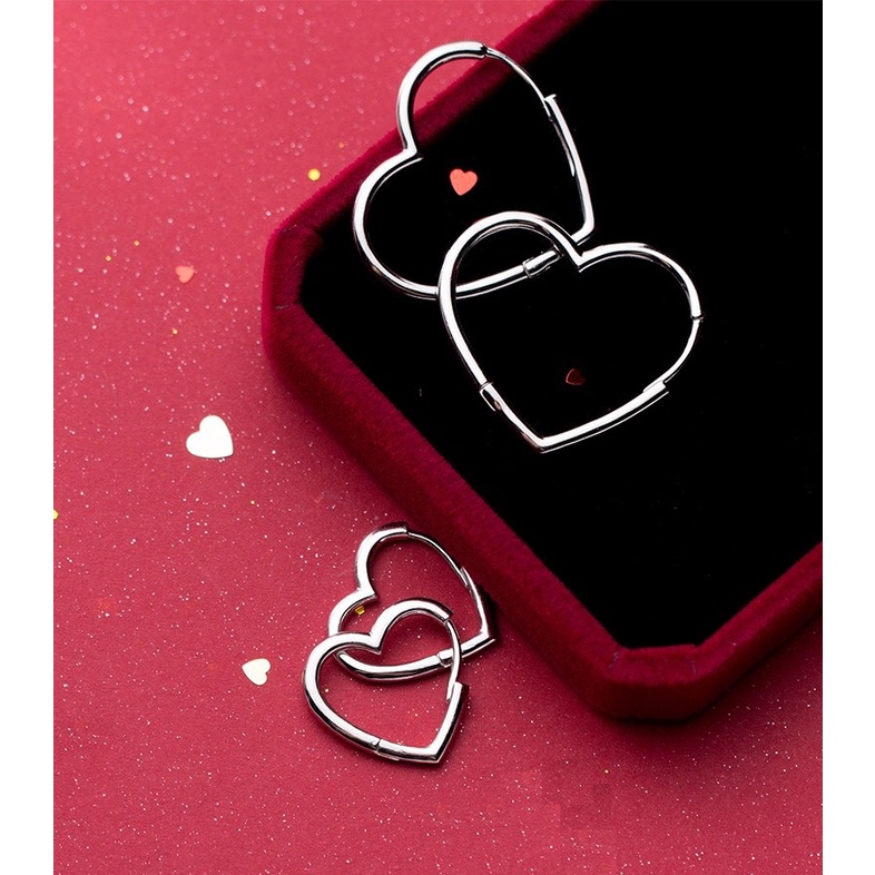 Khuyên titan classic gấp hình tim Heart