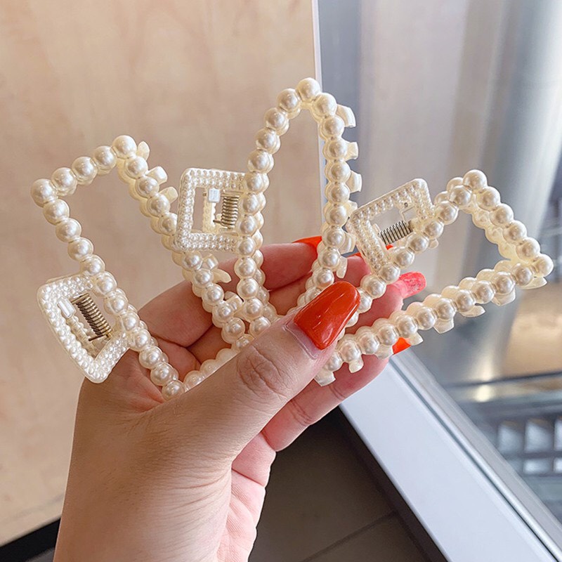 Kẹp tóc càng cua ngọc trai nhân tạo phong cách Hàn Quốc xinh xắn cho nữ