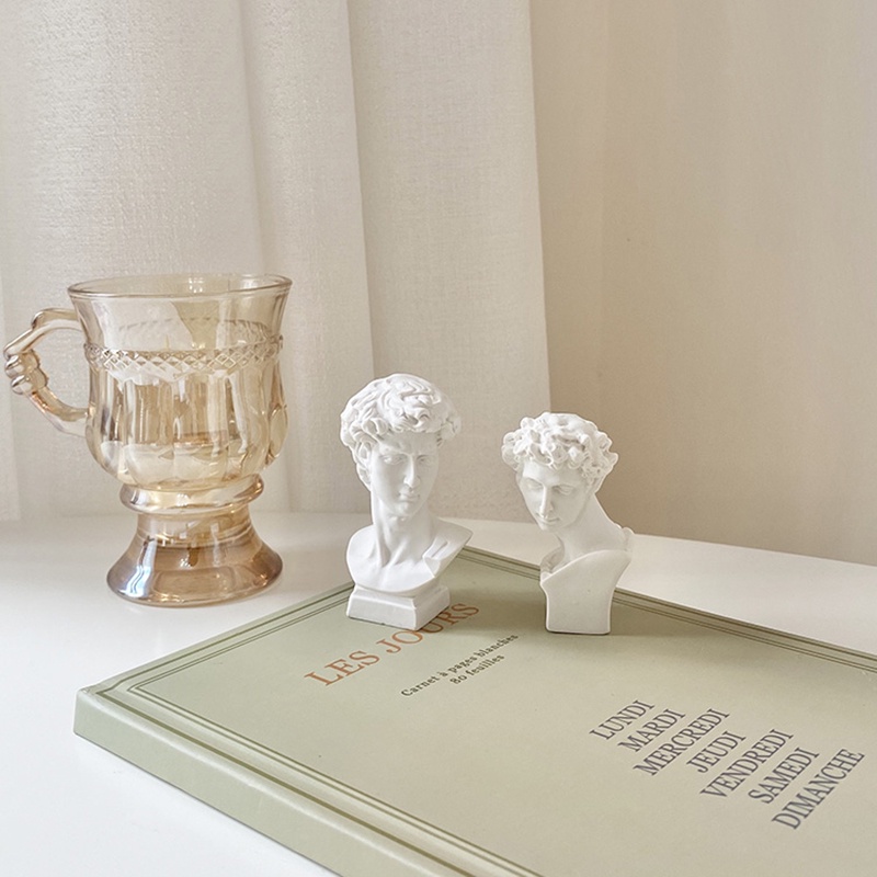 Tượng Nhỏ Trang Trí Nhà Cửa Phong Cách Bắc Âu