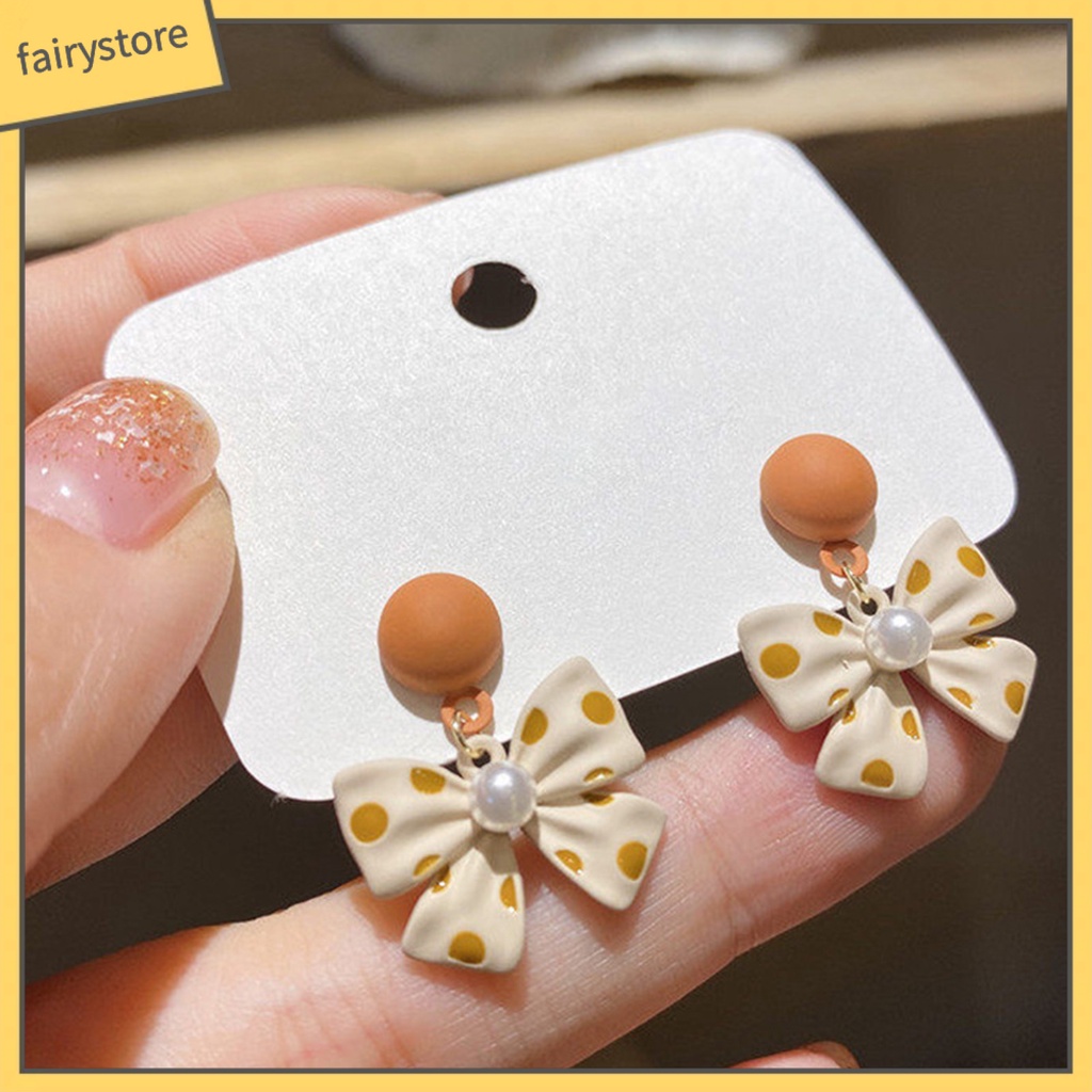 Khuyên tai nữ trang dáng dài tạo hình độc đáo