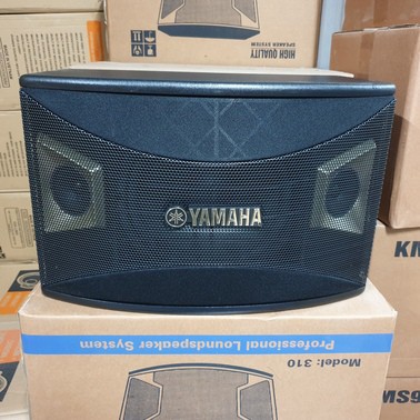 Loa karaoke và nghe nhạc YAMAHA KMS-910, Bass 25, công suất tối đa lên tới 300W, một đôi 2 chiếc.