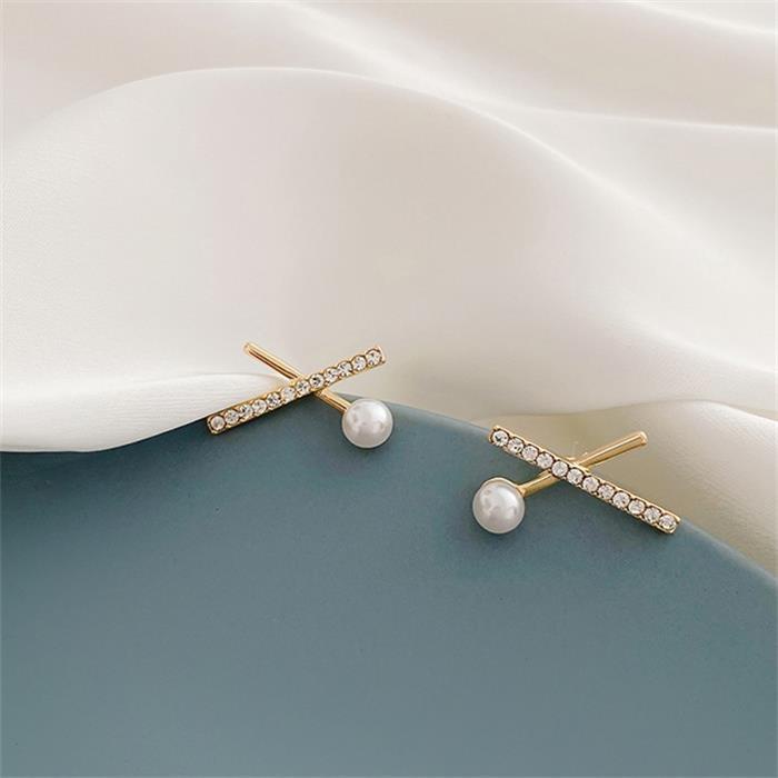 Bông tai nữ nhỏ cá tính chữ thập kiểu Hàn Quốc i84