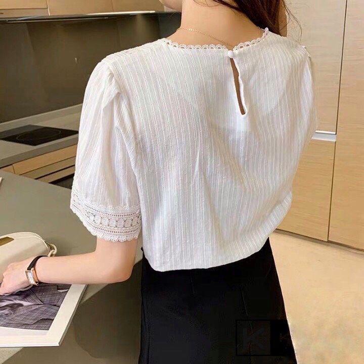 [Ảnh thật] Áo sơ mi babydoll cổ tròn cộc tay ren hai bên - Áo kiểu nữ ren cổ cách điệu ulzzang