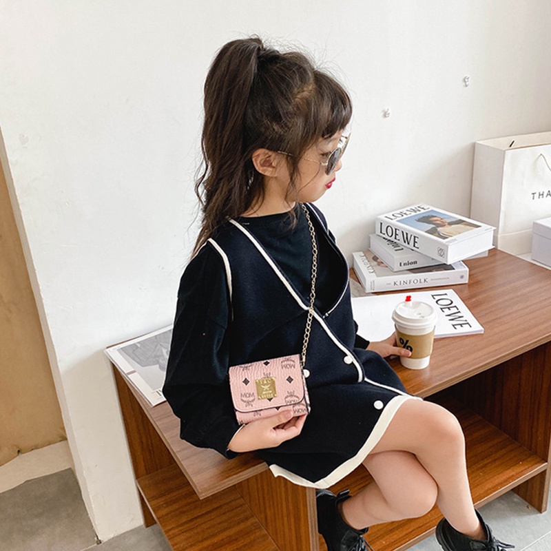 Túi Đeo Chéo In Hình Thời Trang Dành Cho Nữ