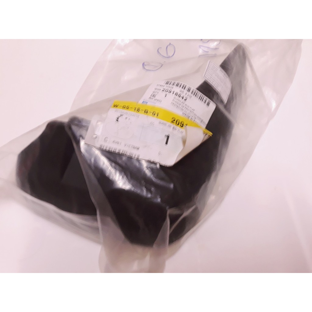 CHẮN BÙN BÁNH XE CAPTIVA C100 CHÍNH HÃNG GM