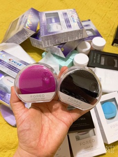Máy Rửa Mặt Foreo Luna Play Plus