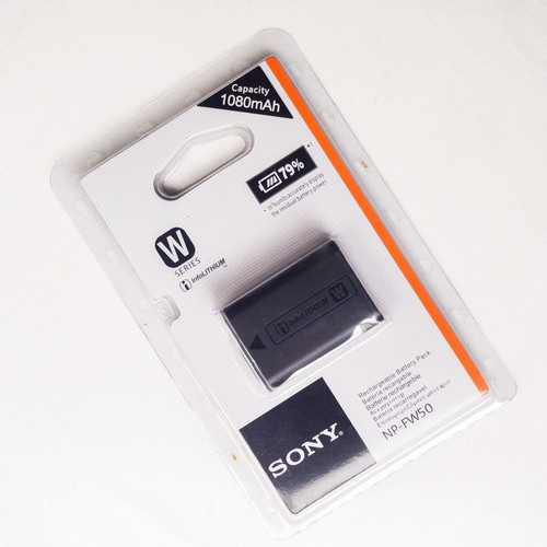 Pin Sony NP-FW50 dung lượng 1020mAh, bảo hành 6 tháng chính hãng