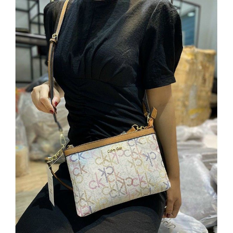 TÚI CK KẸP NÁCH DÁNG DẸP XUẤT KHẨU SIZE 23CM