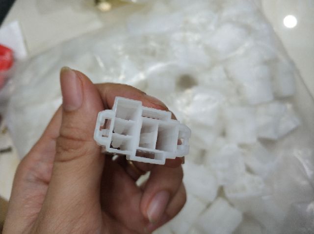 GIẮC NHỰA CẮM CHÂN RELAY