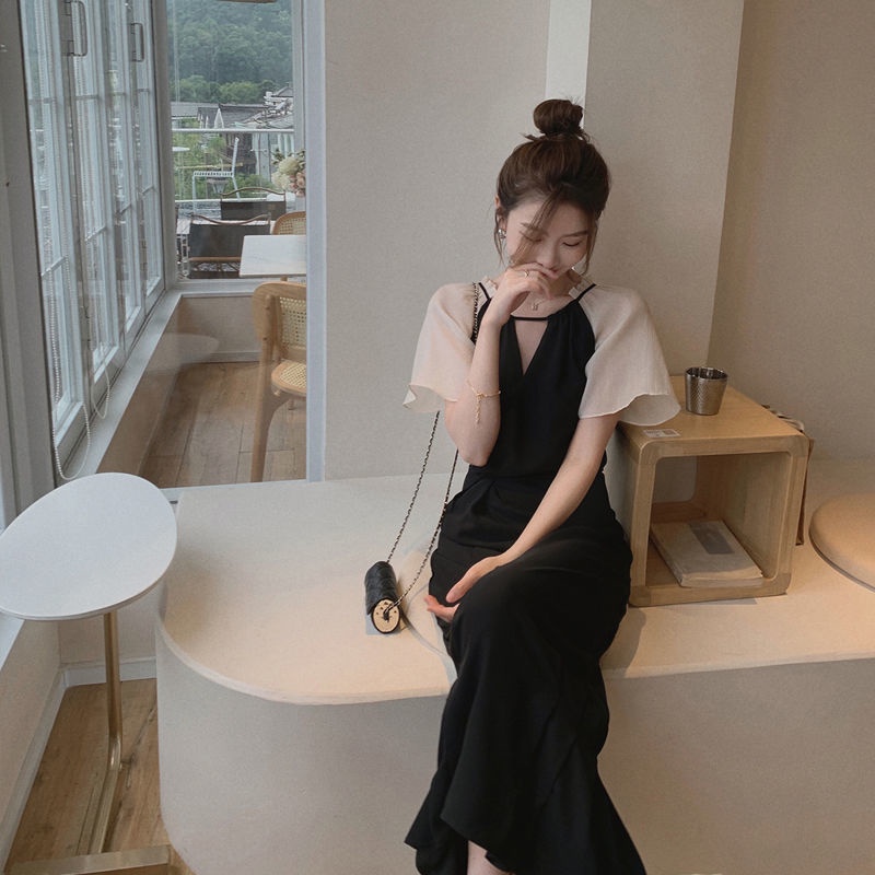 Đầm Đuôi Cá Cổ Chữ V Màu Đen Xinh Xắn Thời Trang