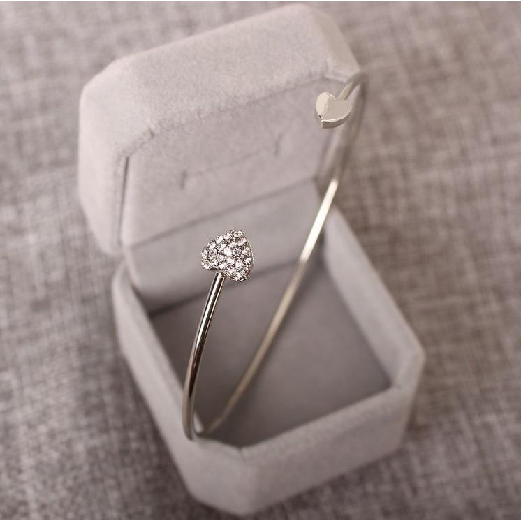 Vòng Tay Hở Mạ Vàng Mặt Hình Trái Tim Đính Đá Toàn Diện Phong Cách Hàn Quốc