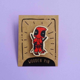 Huy hiệu cài áo gỗ deadpool pn003